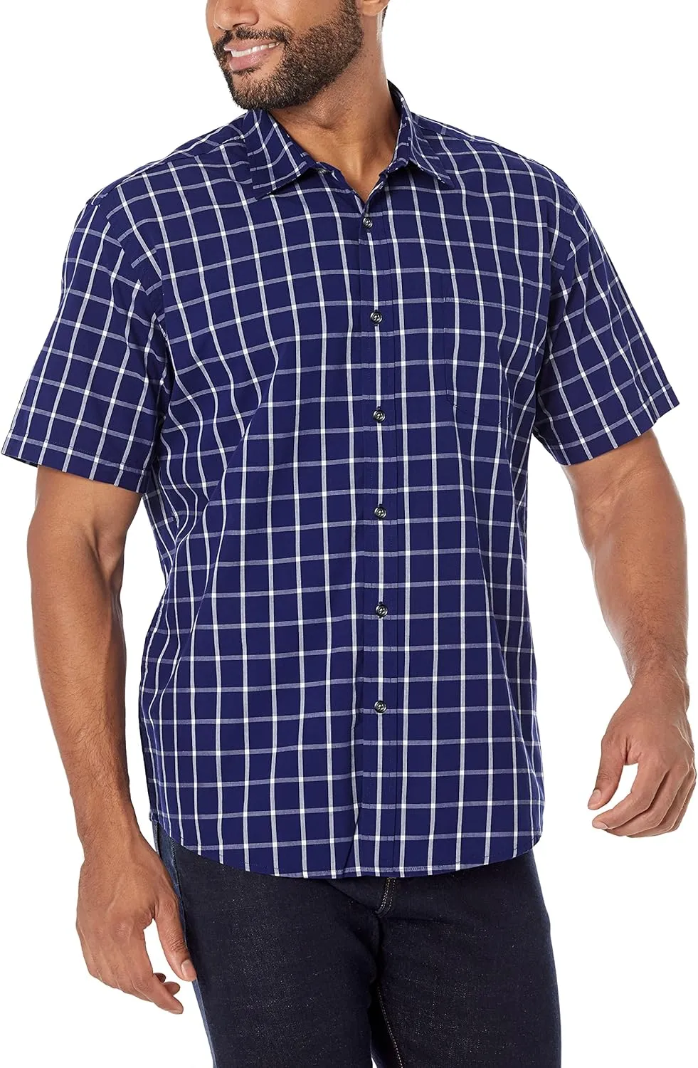 Amazon Essentials Men's Regular-Fit Short-Sleeve Poplin Shirt